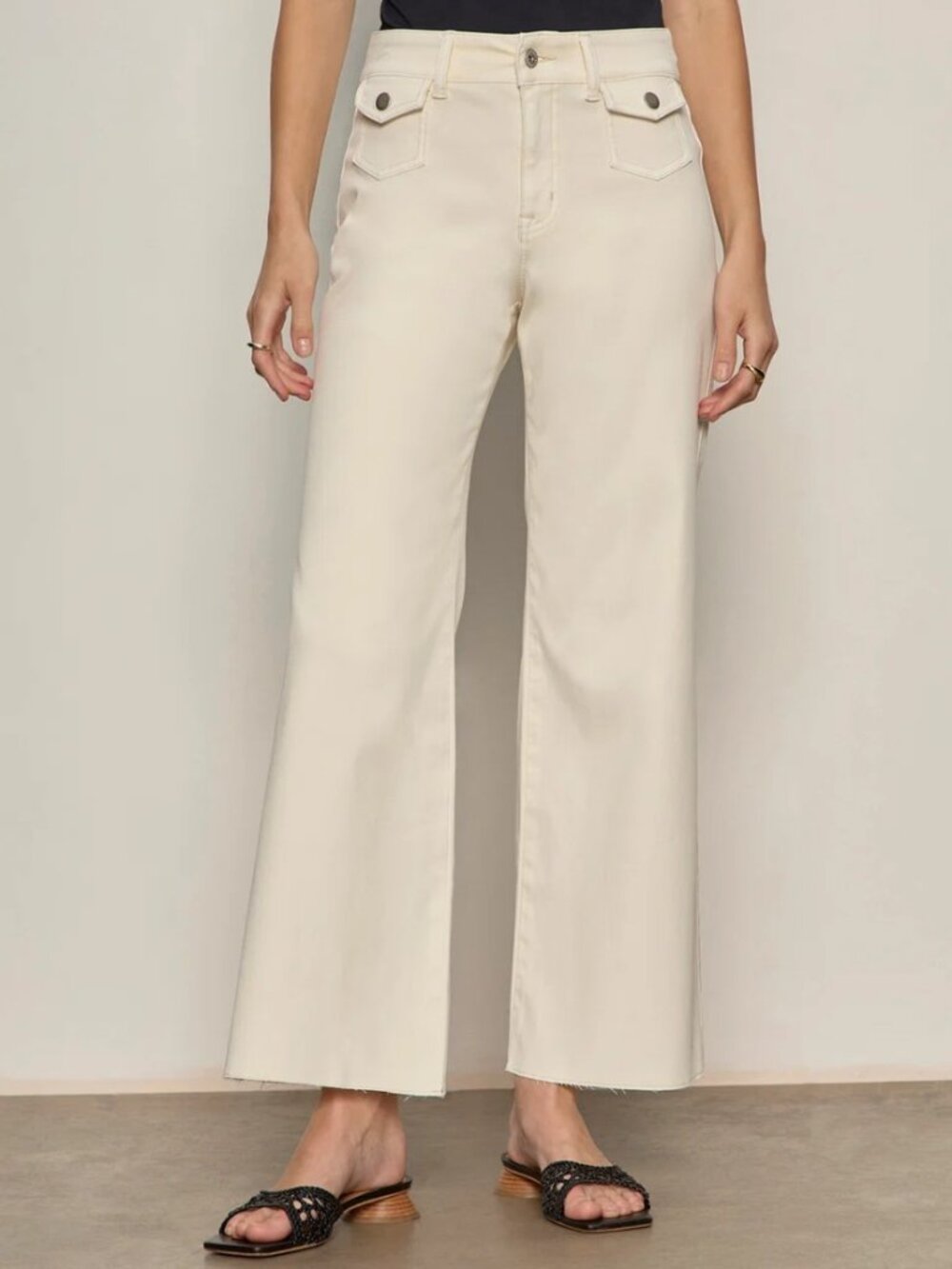 NWT Sanctuary Skipper Cropped Pants